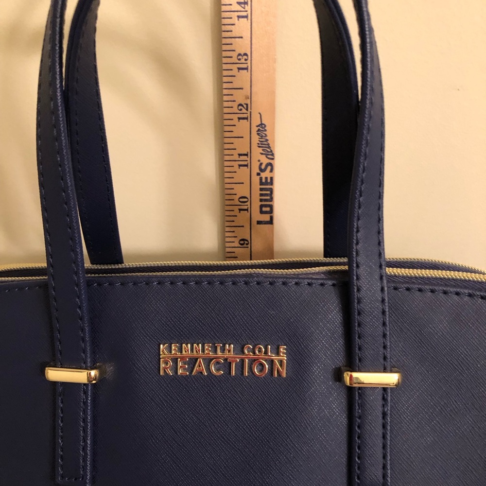 Kenneth Cole Reaction Purse Handbag - Picture 8 of 14